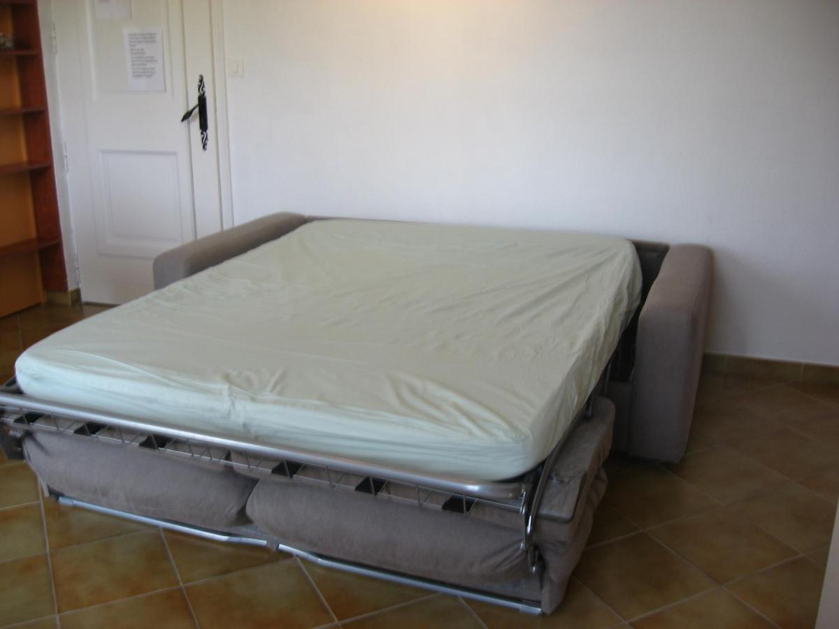 Lumineux Agreable T2 De 32m2 La Londe-les-Maures